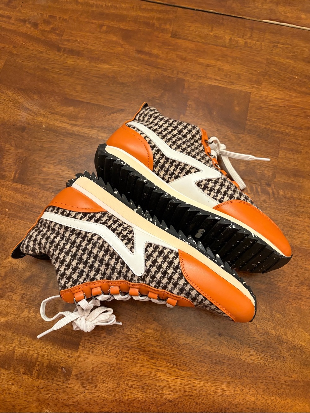 Rag & Bone Retro Runner Sneaker Houndstooth Tweed Orange Trim Sz 39.5 $278
